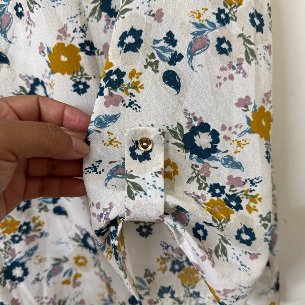 Cure Women's Floral V-Neck Blouse - White and Yellow - Picture 4 of 12